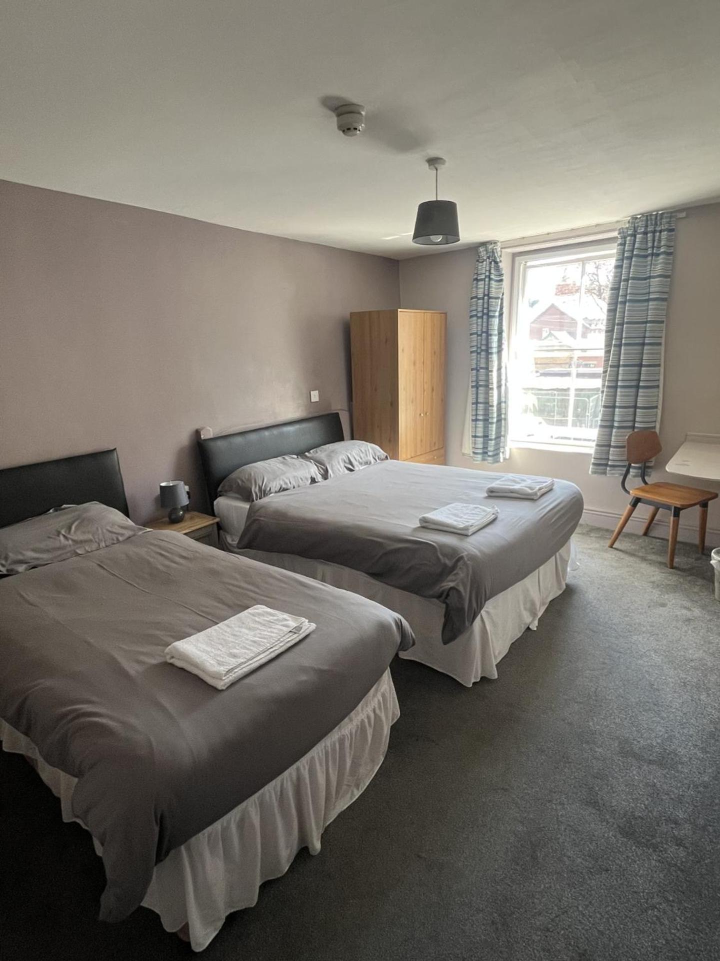 Hampton Hotel & Restaurant Llandrindod Wells Esterno foto